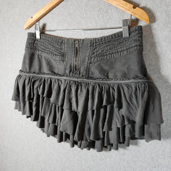 Free People Frost Bite Mini Skirt Layerd Ruffle Womens Size 8 Gray Y2k Style - Picture 2 of 13